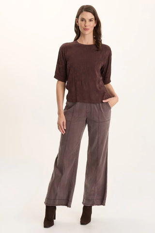 Chelan Textured Satin Casual Fit Top