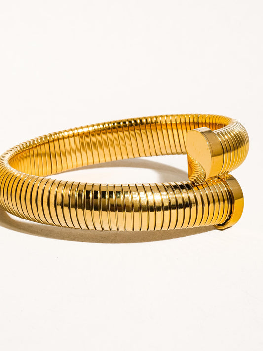 18K Gold Non-Tarnish Bold Bangle