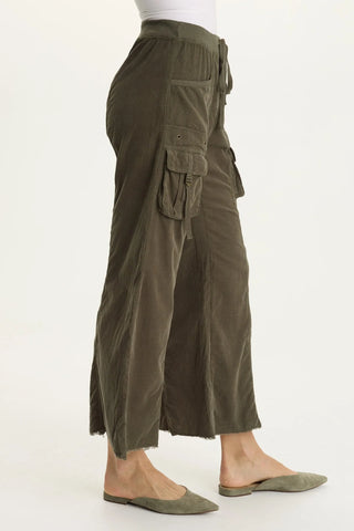 Heta Corduroy Wide-Leg Drawstring Cargo Pant
