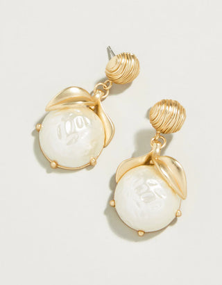 Fruit Drop Earrings (Pearl)