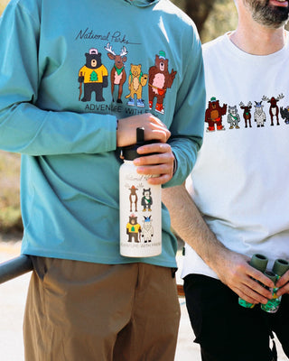 ADVENTURE WITH FRIENDS 32OZ. INSULATED WATER BOTTLE