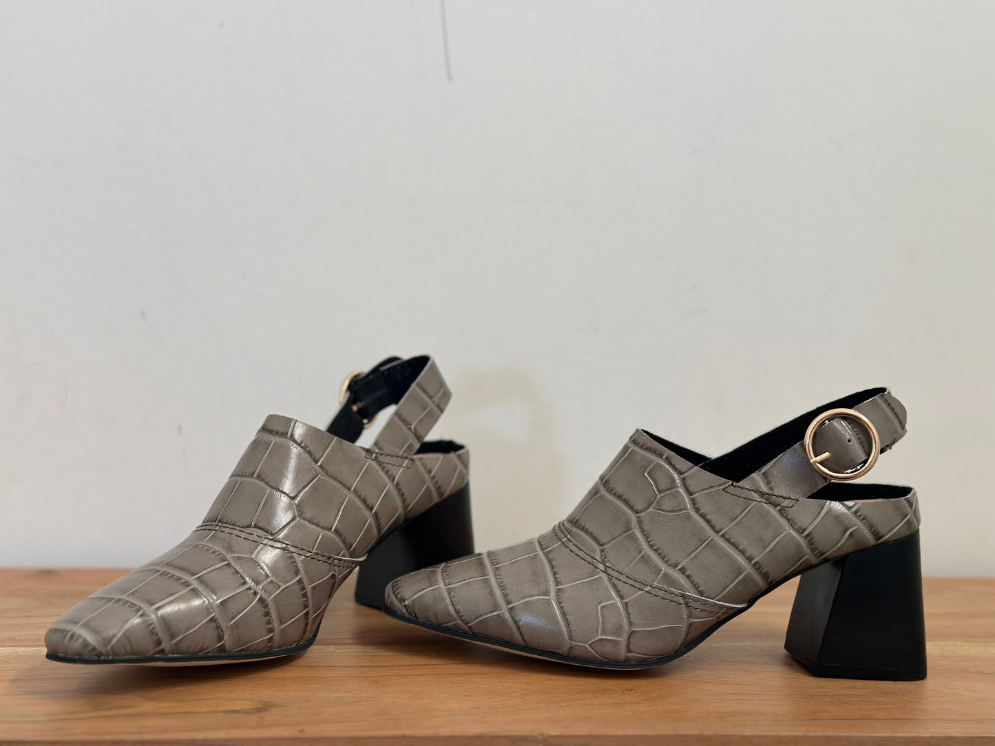 Gray sling heel