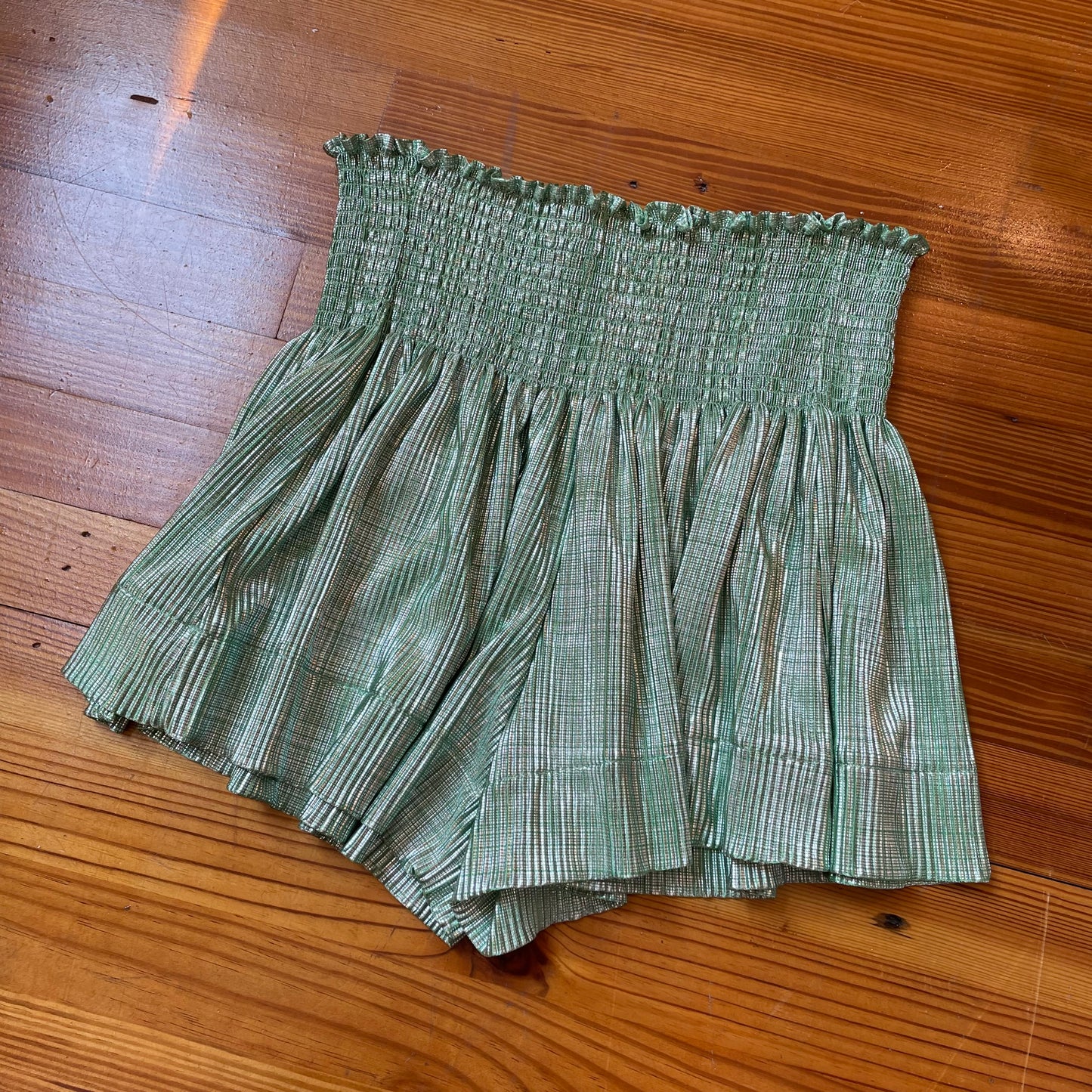 Ribbed Swing Short - Green/Silver