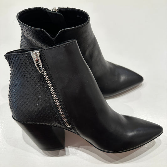 Vadeno Aden Ankle Bootie black leather