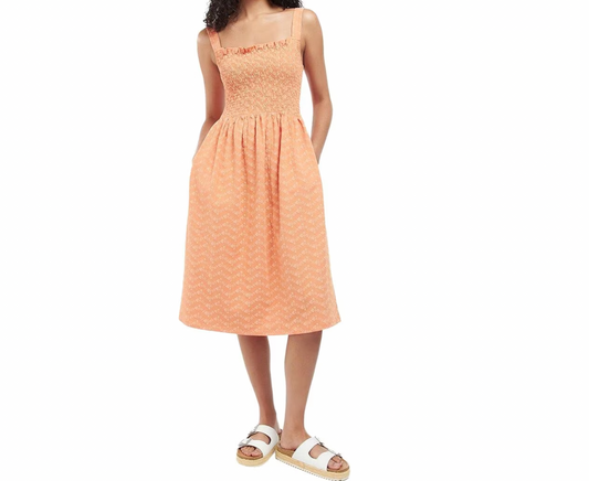 Hillrise Dress - (Peach)