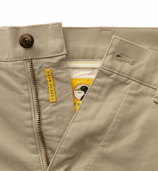 Duck Head 7" Gold School Chino Short (Khaki)