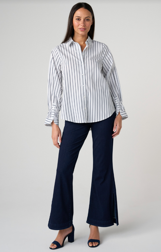 Adjustable sleeve button front woven top