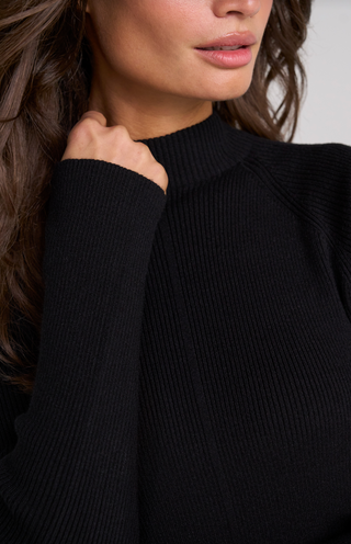 Long sleeve turtle neck sweater ribbed