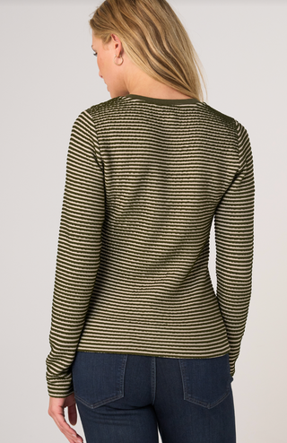 long slv knit henley top w sweater trim