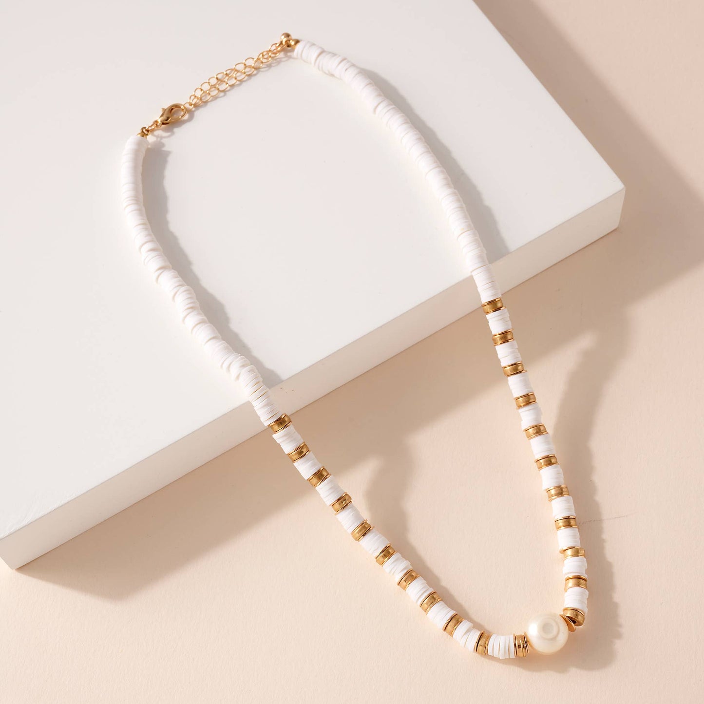 Rubber Disc Pearl Bead Necklace